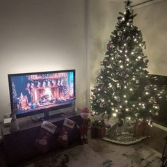Pre lit christmas tree  7ft tall