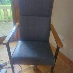 Orthopaedic chair
