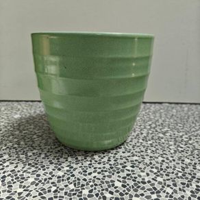 German 90's Schuerich Pale Green Ribbed Planter Plant Pot  1990s