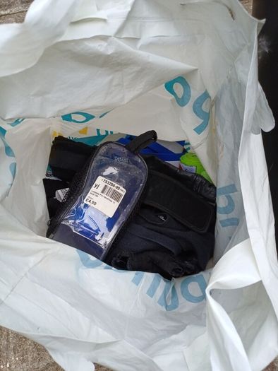 Large Elverys Boxing Bag, Gloves & Belt