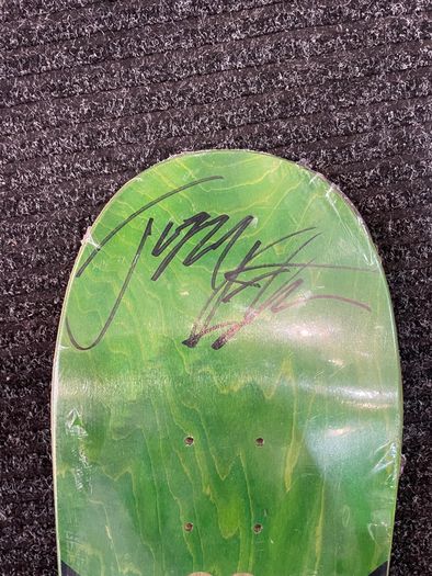 Autogrpahed Jagger Eaton Heart Supply Skateboard Deck NEW 1st Edition