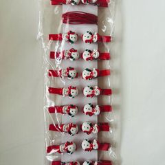 18 Christmas card pegs with strings