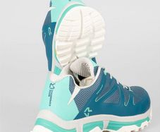 NEW Waterproof Trail / Trekking Runners size 6 FREE POST