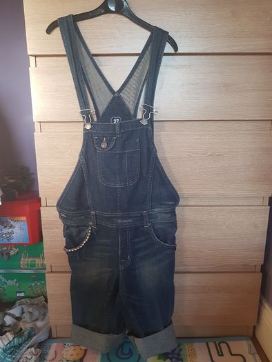 short jeans dunguree fits xs sm worn once like new