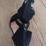 Elegant Black Peep-Toe Shoes Image 4
