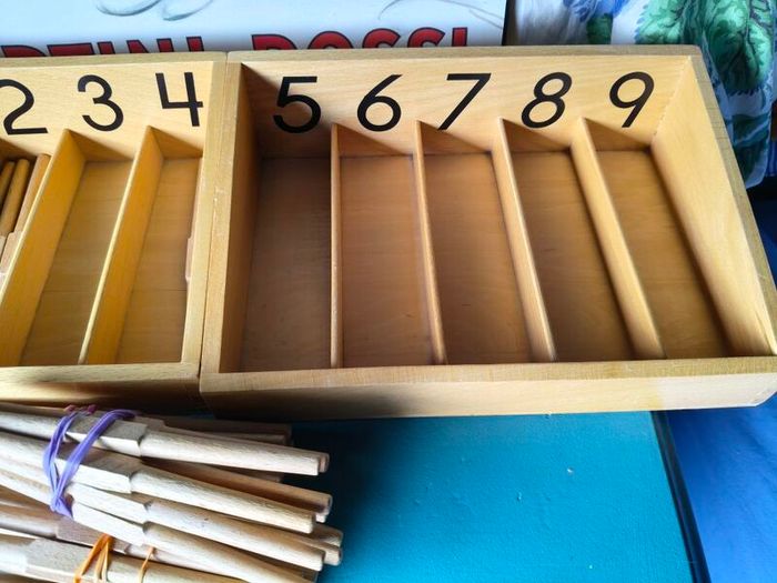 Montessori Spindle Box