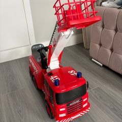 Ride on fire truck