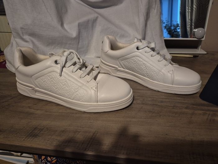 Unisex Size 5 (Eur 38) white River Island trainers