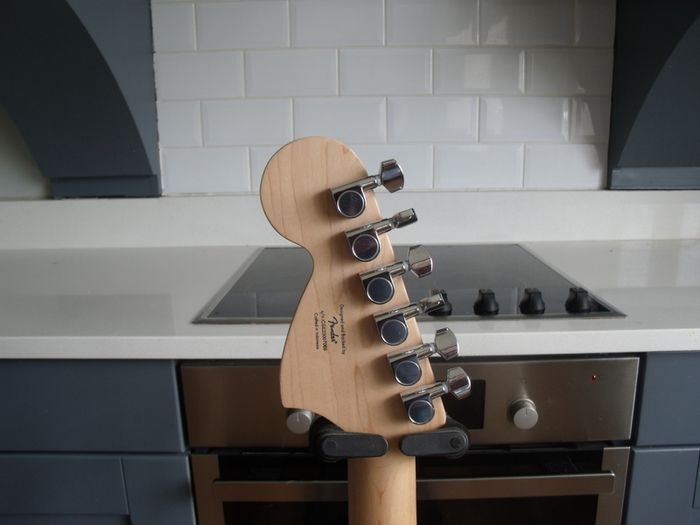 Squier Affinity Stratocaster HSS -  Lake Placid Blue