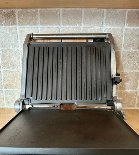 Premium German brand BORK G801 electric contact grill in excellent like-new condition