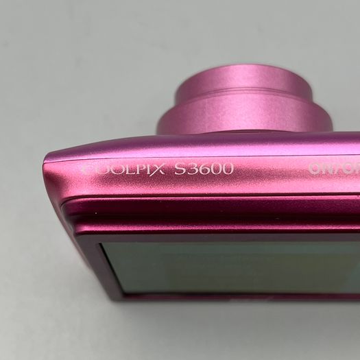Nikon Coolpix S3600 20.1MP Digital Camera Pink - Full Kit