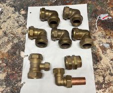 1" Brass pipe corners