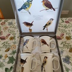 Fine Bone China Mug Set