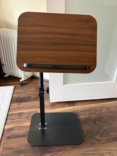 bed side table/ sofa table
