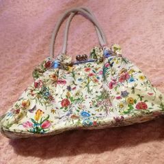 Very unusual Ladies bag