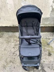 Travel stroller