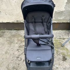 Travel stroller