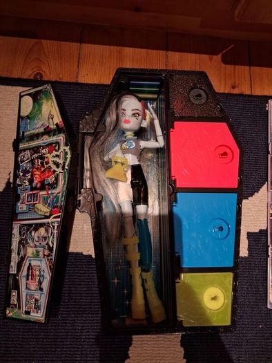 Monster High 11x Doll Collection