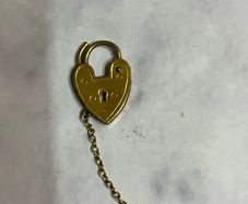 9ct gold padlock