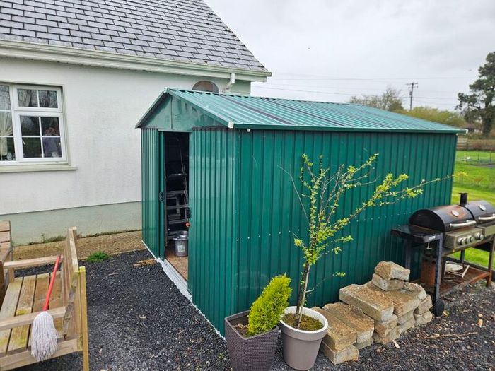 10 x 10 foot shed