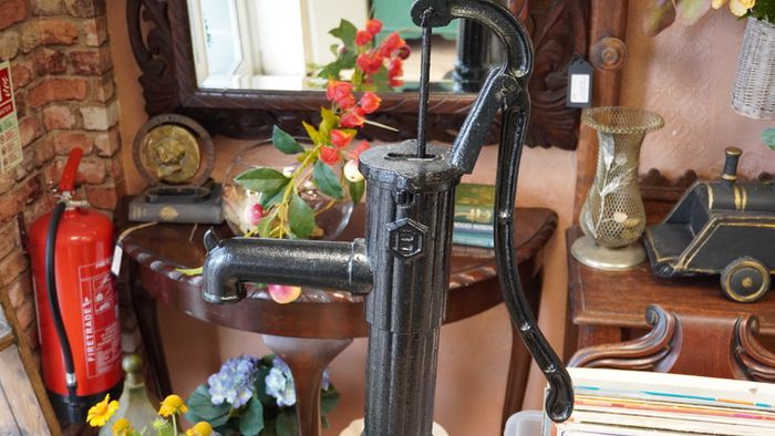 Cast Iron Hand Water Pump
