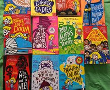 baby aliens series 11 books collection by Pamela Butchart