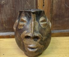 Shi Bashi Pitcher