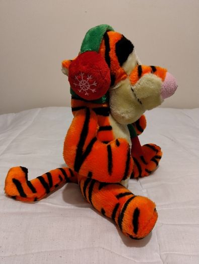 Disney,s Winnie The Pooh, Tigger And Eeyore Toys