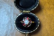 9ct Pearl &amp; Garnet Cluster Ring