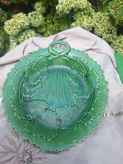 Antique Majolica Green Grape Plate