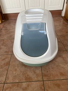 cat litter tray