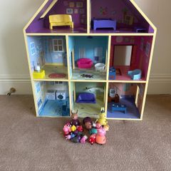 Free Peppa House