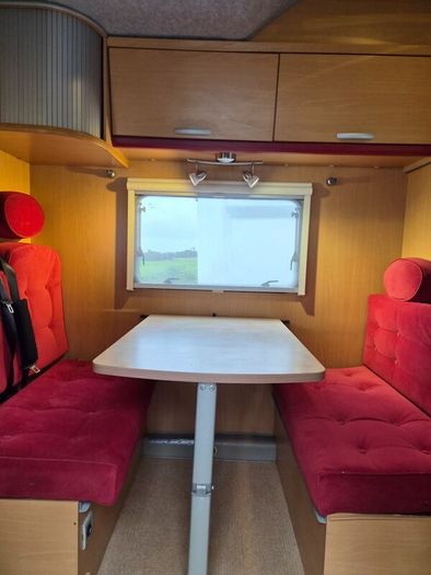 Camper