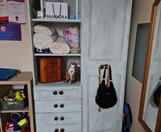 Wardrobe single solid heavy piece