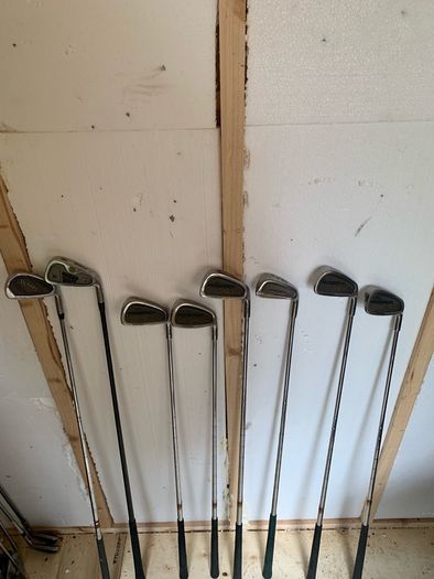 Full bagged Mens Golf set (irons, putter, drivers) (RH)