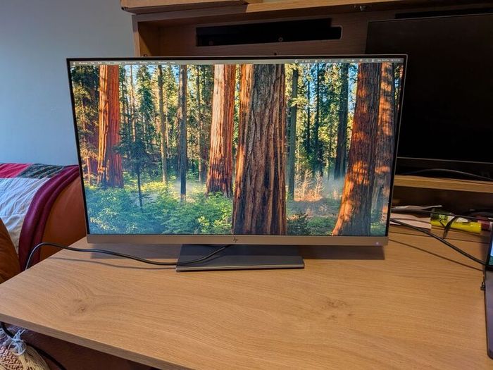 HP 27 inch monitor
