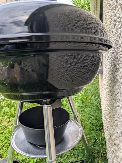 Weber Compact 47cm Charcoal BBQ