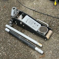 Halfords advanced 1.5 tonne jack