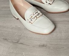 Clarks ladies  size 5,5