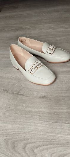 Clarks ladies  size 5,5