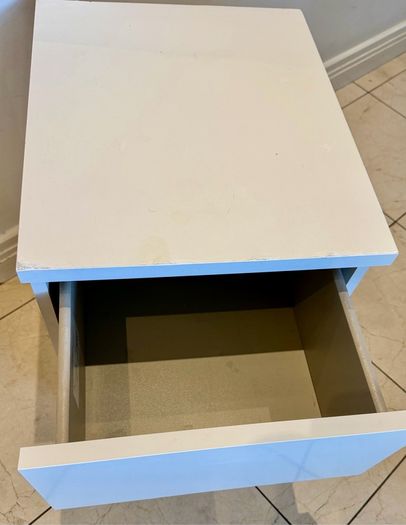 white side locker