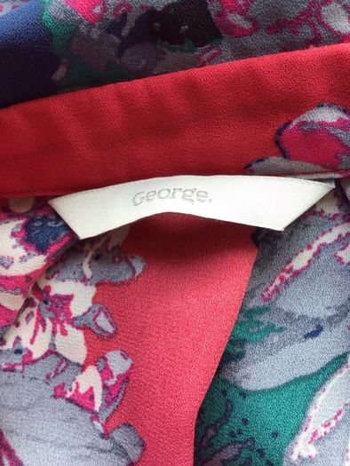 George Ladies deep pink floral long sleeve blouse size 20 includes Postage