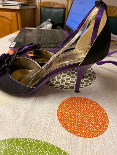 Sisst sandals size 41. Worn once