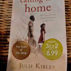 Calling me home. Julie Kibler.  Four books 10 euro