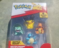 Pokemon Battle Figure Multipack - Pikachu Bulbasaur 4 Pack Toy New