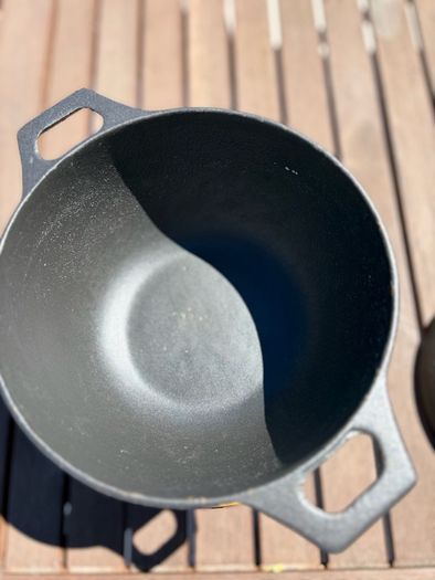 Cast iron fondue set