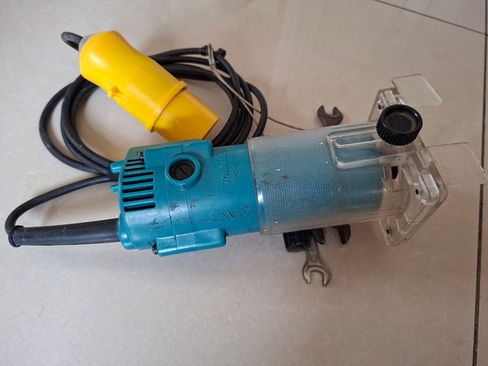 Makita 3703 Laminate Trimmer 110v