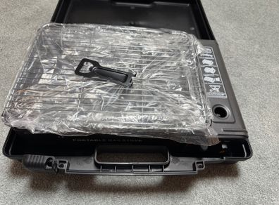 Suitcase portable BBQ