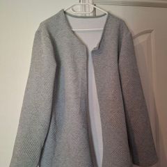 light grey cardigan Size XL