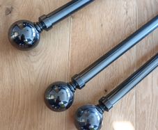 Curtain poles x3 160cm